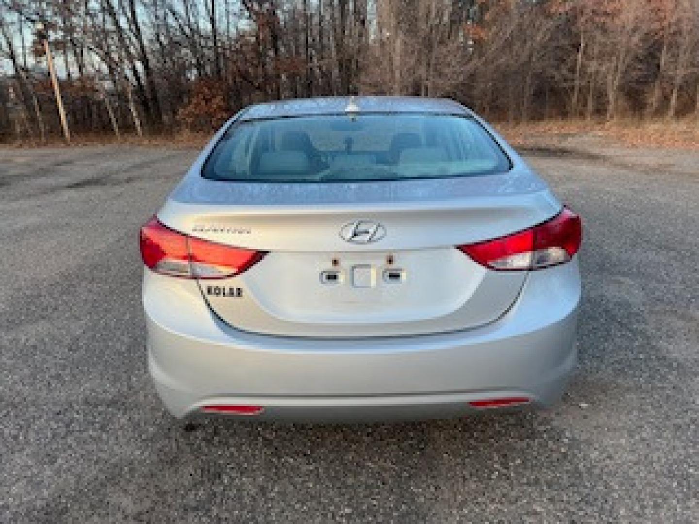 2013 Hyundai Elantra GLS A/T (KMHDH4AE7DU) with an 1.8L L4 DOHC 16V engine, 6-Speed Automatic transmission, located at 17255 hwy 65 NE, Ham Lake, MN, 55304, 0.000000, 0.000000 - Photo#3